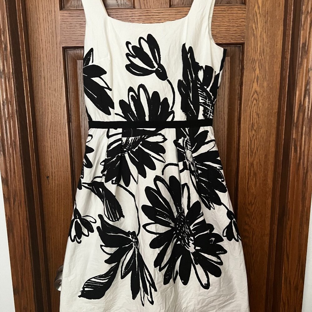 Black and White Printed Floral Dress